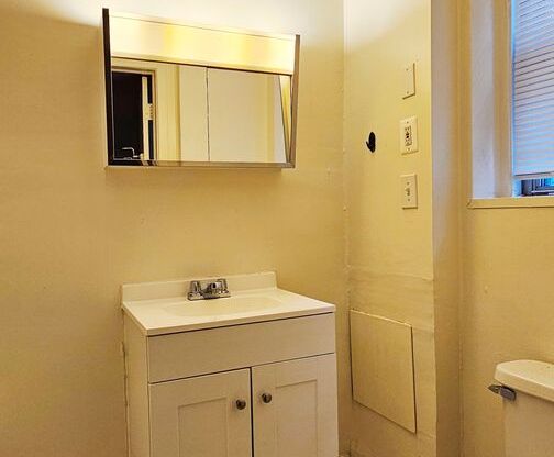 1 bed, 1 bath, 550 sqft, $1,500, Unit 103