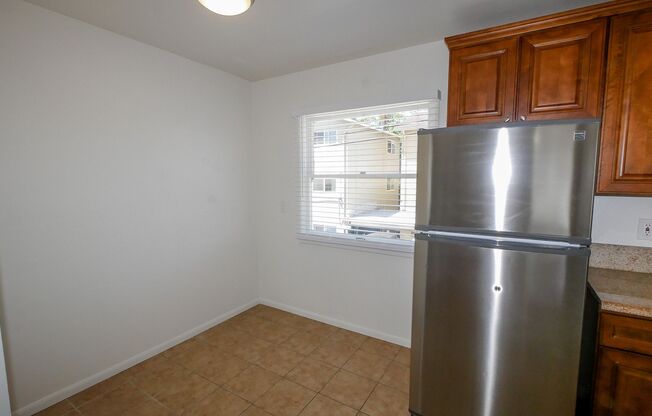 3430-3440 Del Rey St.