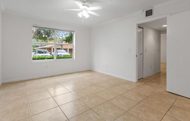 2 beds, 1 bath, 1,015 sqft, $2,050, Unit 02 - 202