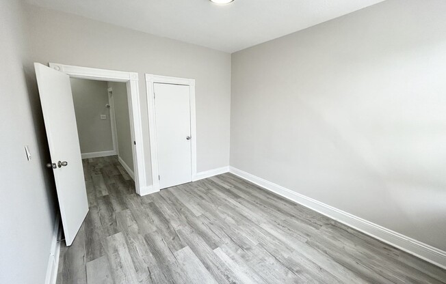 4 beds, 1 bath, $3,800, Unit #5