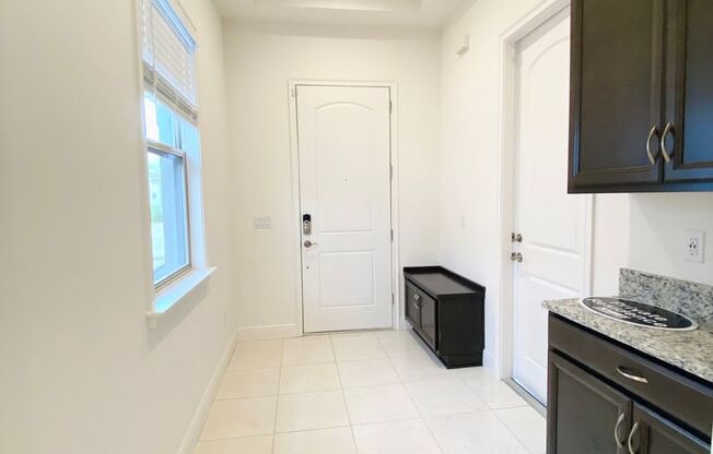 Beautiful brand new house in Eagle Creek community within heart of medical city.