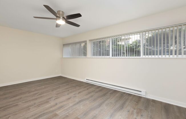 Studio, 1 bath, 384 sqft, $1,395, Unit 103