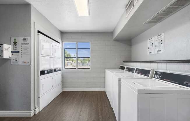 Laundry at Radius Apartments in Phoenix AZ Nov 2020
