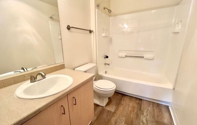 2 beds, 2 baths, 990 sqft, $2,595, Unit A 107