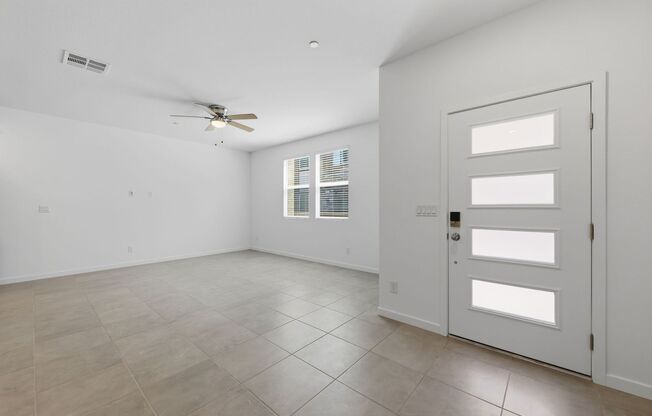 Brand New 3 Bedroom Stylish Henderson Townhome in Black Mountain Ranch