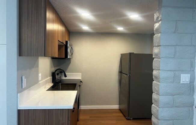 Studio, 1 bath, 500 sqft, $2,095, Unit L1