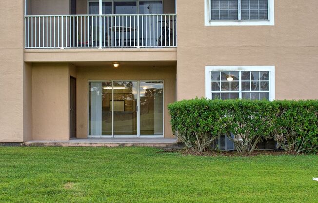 2 beds, 2 baths, $1,700, Unit Unit 1215