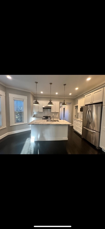 2 beds, 2 baths, 1,300 sqft, $3,500, Unit 1