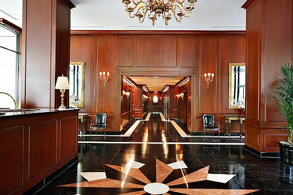 1 bed, 1 bath, 700 sqft, $6,000, Unit 8J