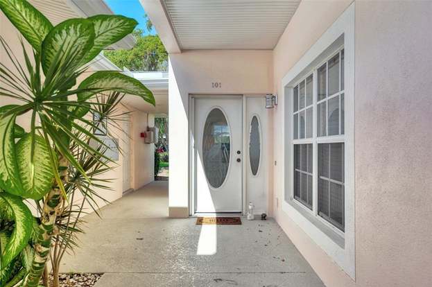 291 HIDDEN BAY DR