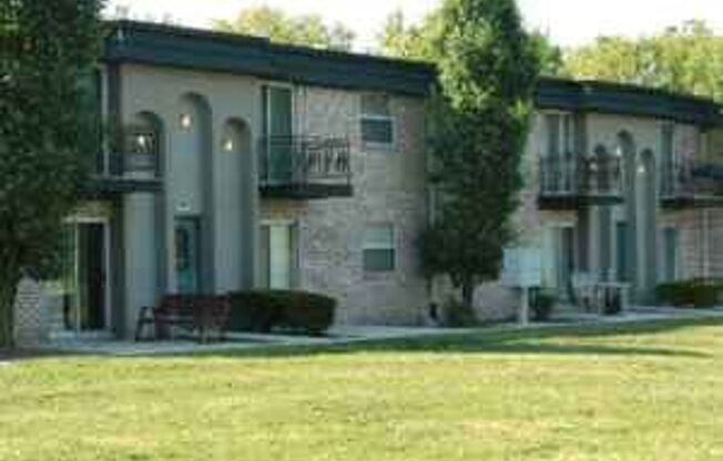 2 beds, 1 bath, 900 sqft, $1,075, Unit 09920-C