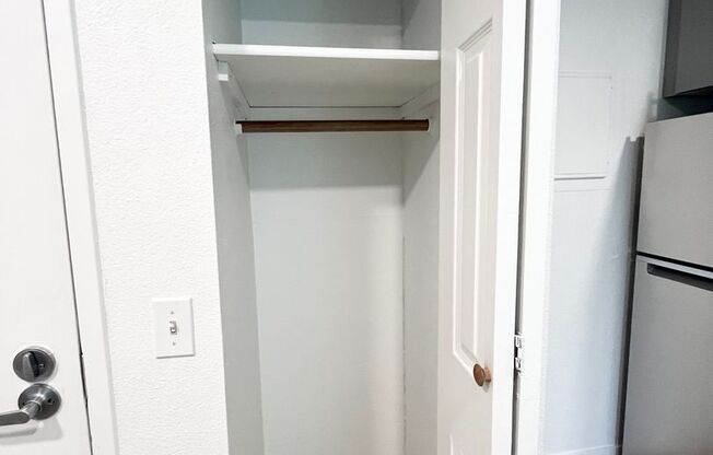 Studio, 1 bath, 480 sqft, $1,495, Unit 218