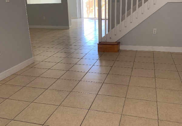 8641 NW 112 CT