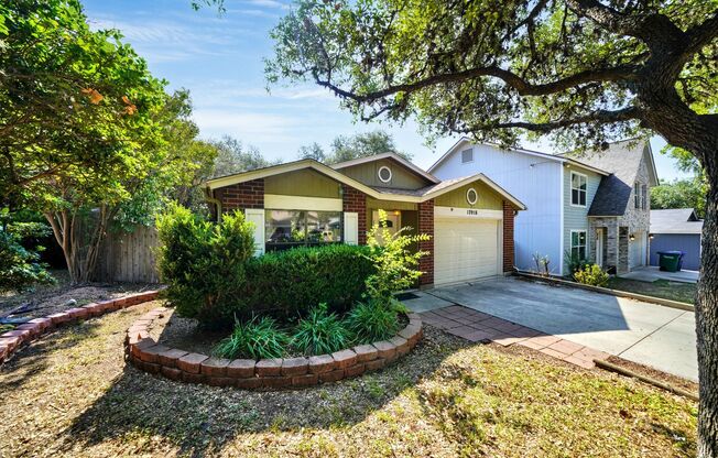Cozy 3-Bed, 2-Bath with Fireplace in Prime NW Location - Realtor Commission: $500