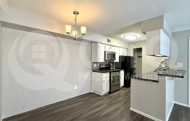 1 bed, 1 bath, 655 sqft, $1,150, Unit 113