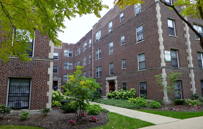 Marshfield Apartments