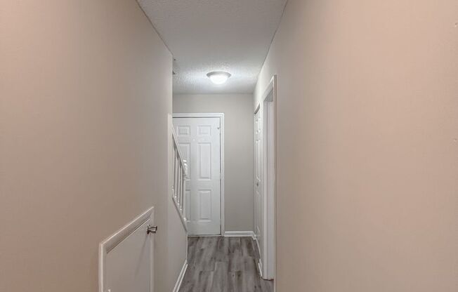 2 beds, 1.5 baths, 850 sqft, $1,195, Unit 05G