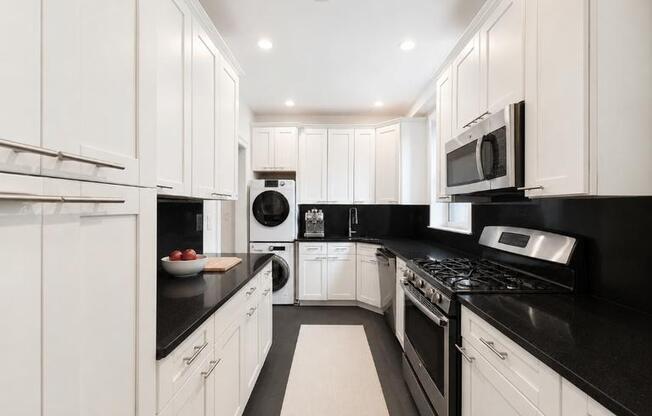 412 W 110 ST