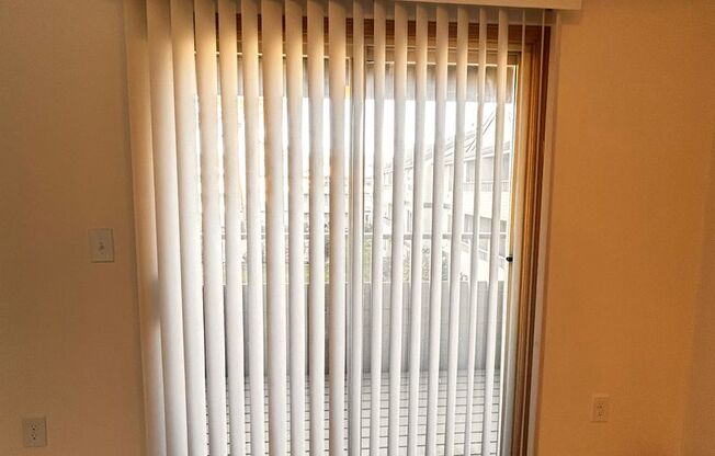 2 beds, 1 bath, 902 sqft, $1,375, Unit W - 051