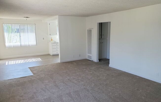 2 beds, 1 bath, 992 sqft, $2,495, Unit 35