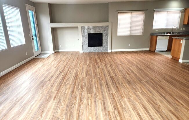 Charming 3-Bedroom Home with Loft, Fireplace, and Resort-Style Amenities in Las Vegas!