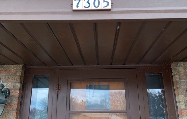 7305 W. Hampton Ave.