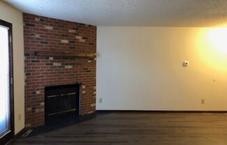 1 bed, 1 bath, $1,450, Unit Unit 01