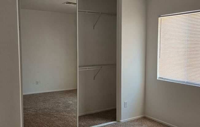2 Bedroom, 2 Bath Available Now!