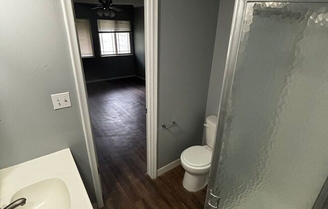 2 beds, 2 baths, 955 sqft, $1,400, Unit 6805-213 R