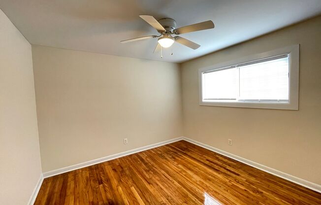 2 beds, 1 bath, $1,350