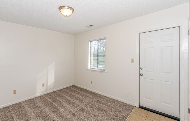 1 bed, 1 bath, 500 sqft, $895, Unit 245