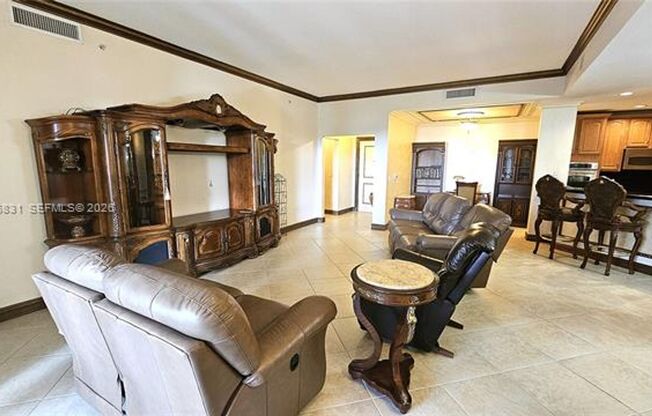 16102 Emerald Estates Dr # 306 (A11965831)
