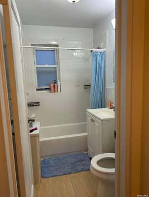 2 beds, 1 bath, $3,027, Unit # FLOOR