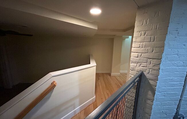 1 bed, 1 bath, 772 sqft, $1,100, Unit 104