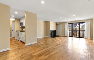 1600 MASSACHUSETTS AVE