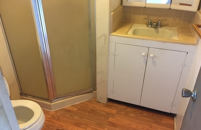 Studio, 1 bath, 300 sqft, $1,350, Unit Unit #4