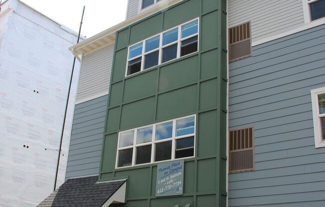 Thomas Place on Campus