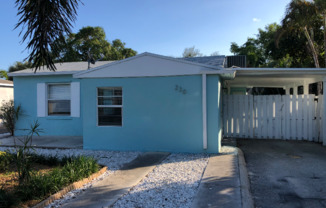 230 SW 15 ST
