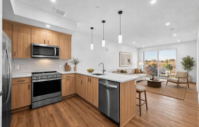 1 bed, 1 bath, 739 sqft, $2,595, Unit 303
