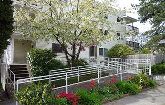 North Holland Apartments