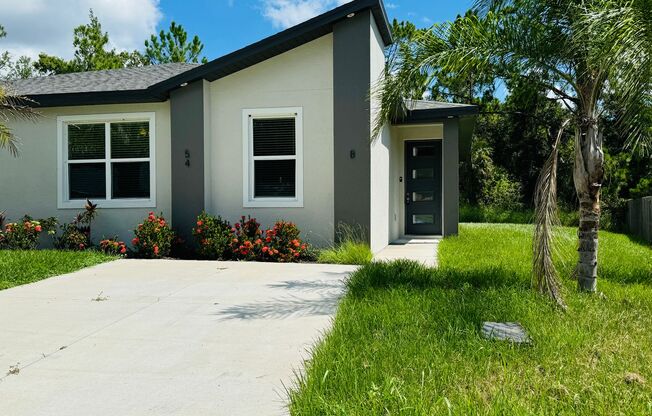 STUNNING, 3 Bedroom, 2 Bathroom Home in Kissimmee!!