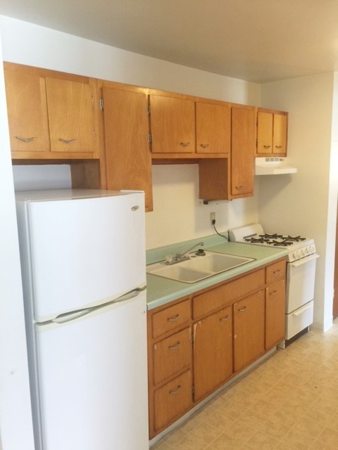 1 bed, 1 bath, $995