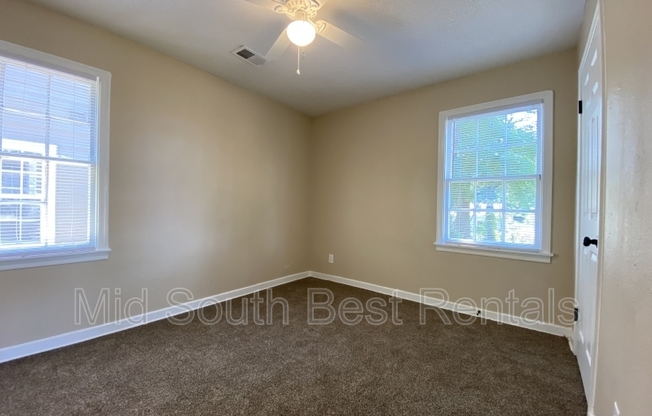 3033 GIVEN AVE