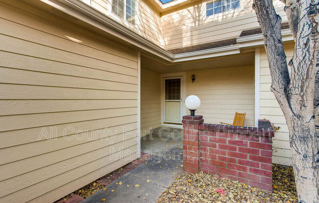 906 Richmond Dr. #Z4
