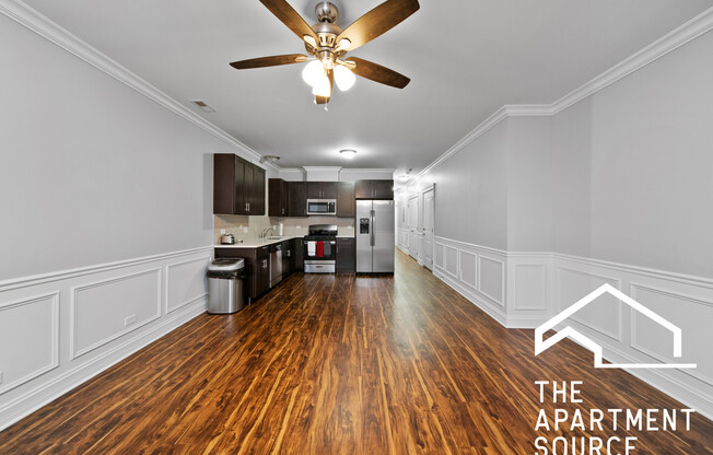 738 North Avers Avenue
