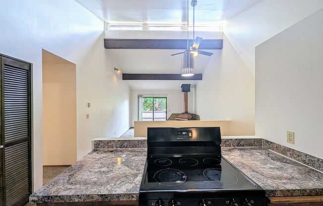2Bd/1Ba Everett House