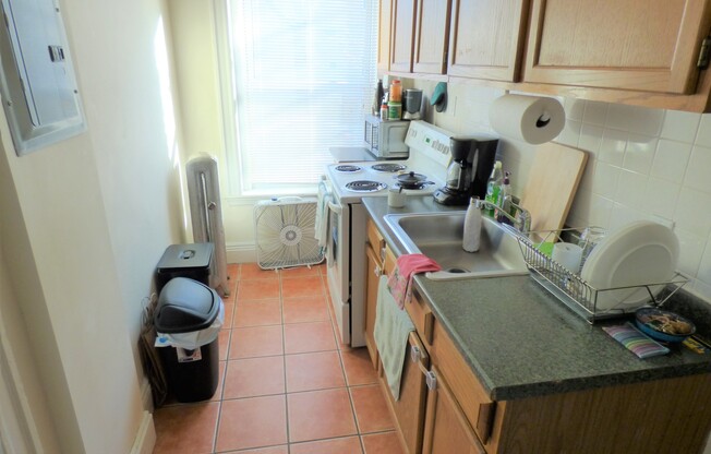 1140 COMMONWEALTH AVE