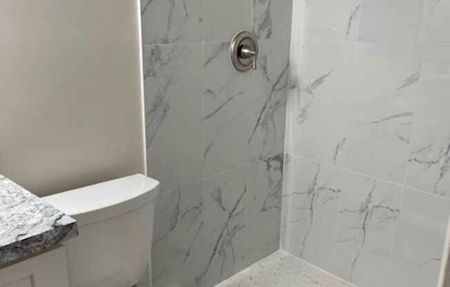 2 beds, 2 baths, 900 sqft, $2,250, Unit 252#03