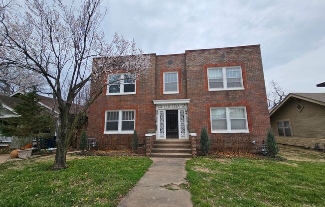 1 bed, 1 bath, 900 sqft, $1,200, Unit 1412-1