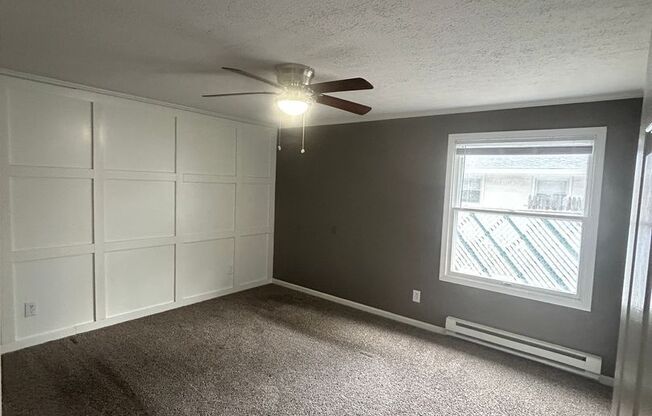 3 beds, 1 bath, $1,390